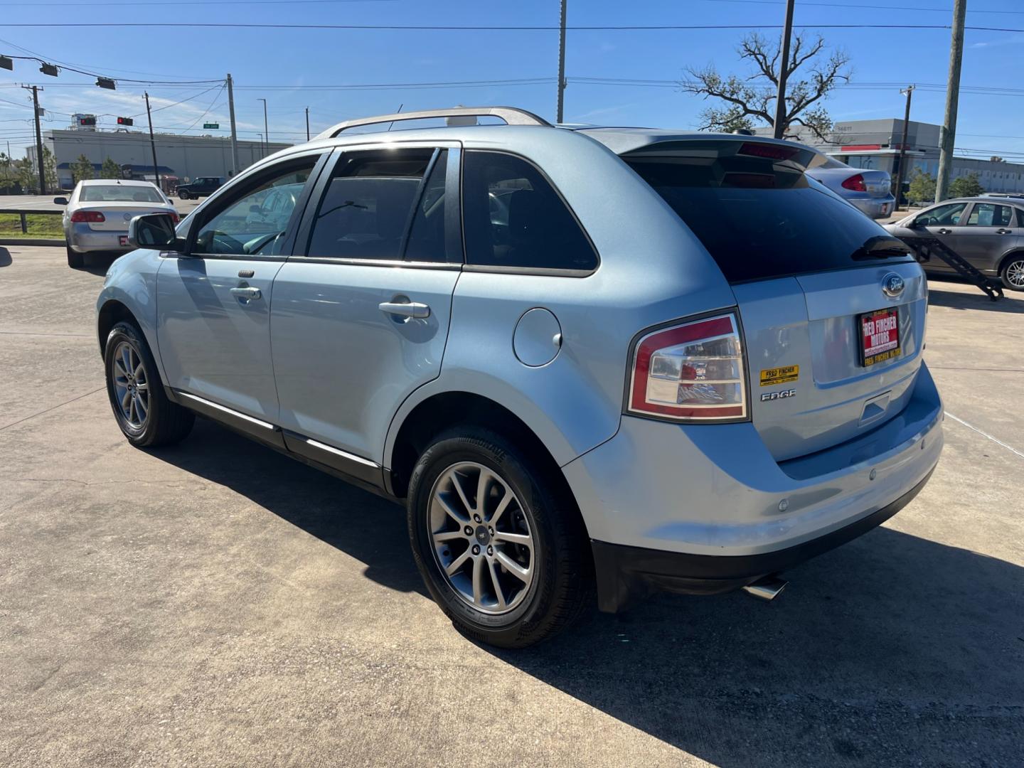 2008 blue /black Ford Edge SEL FWD (2FMDK38C98B) with an 3.5L V6 DOHC 24V engine, 6-Speed Automatic Overdrive transmission, located at 14700 Tomball Parkway 249, Houston, TX, 77086, (281) 444-2200, 29.928619, -95.504074 - Photo#4